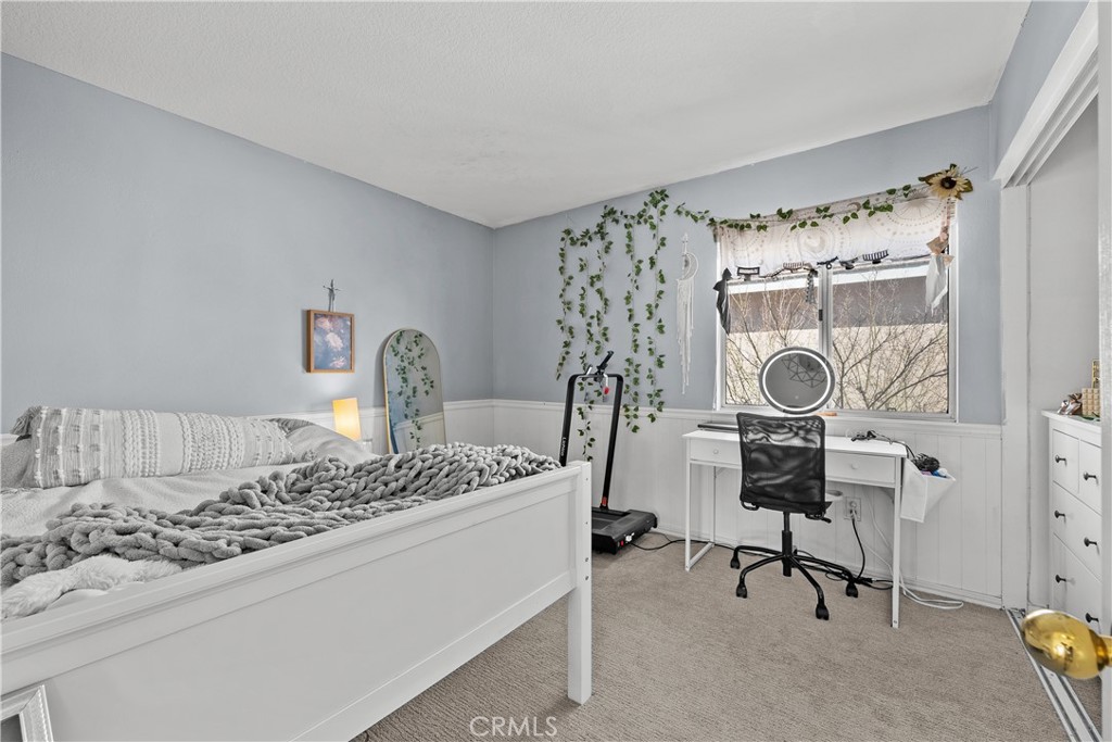 27687 Ron Ridge Drive Saugus, CA 91350 - Photo 34 of 50 a view of a livingroom with furniture and a window
