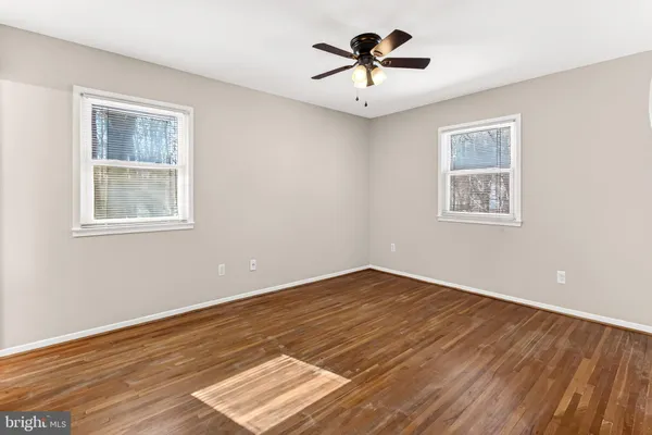 $784,000 | 5236 Ampthill Drive, Alexandria, VA 22312
