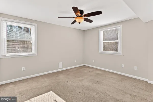 $784,000 | 5236 Ampthill Drive, Alexandria, VA 22312