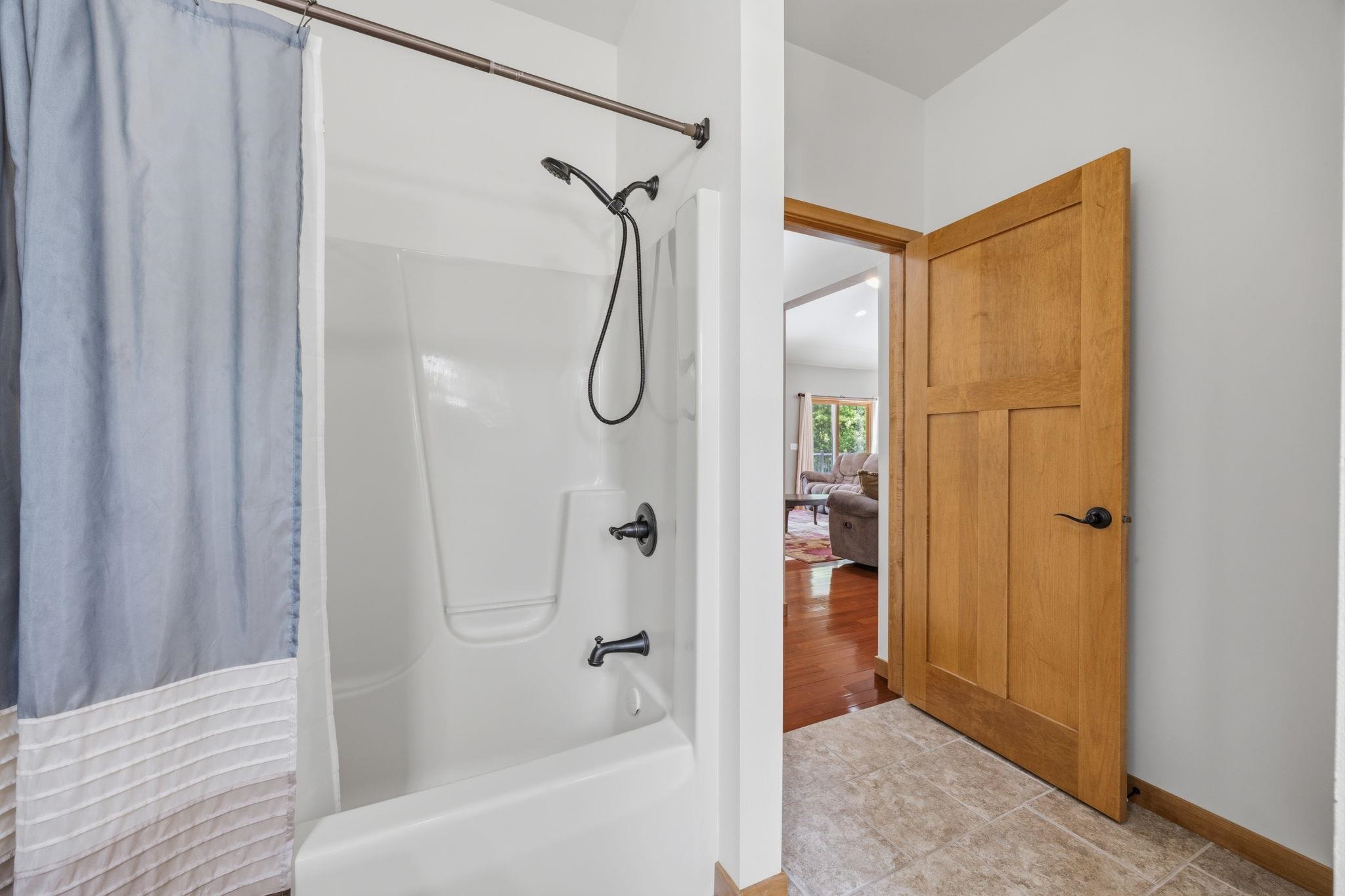 401 Highland Road Cambridge, WI 53523 - Photo 50 of 90