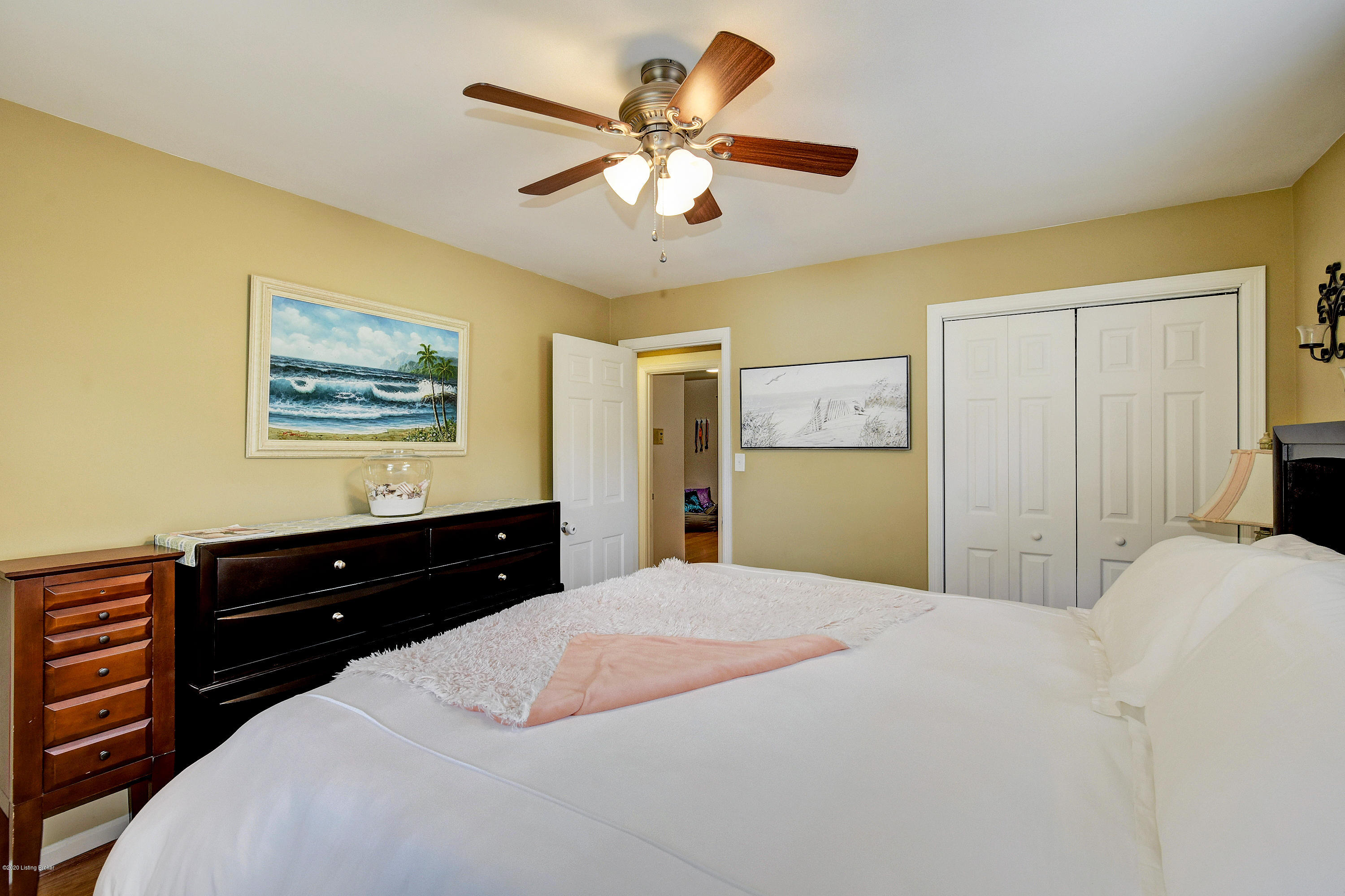 2106 Janlyn Road Louisville, KY 40299 - Photo 17 of 32 Primary Bedroom