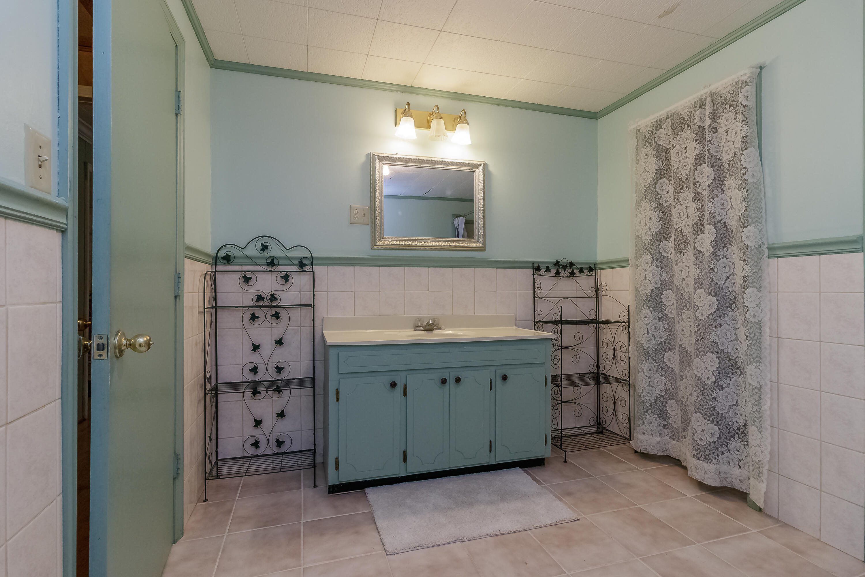 904 Dripping Springs Road LaFayette, GA 30728 - Photo 17 of 52 Level 1