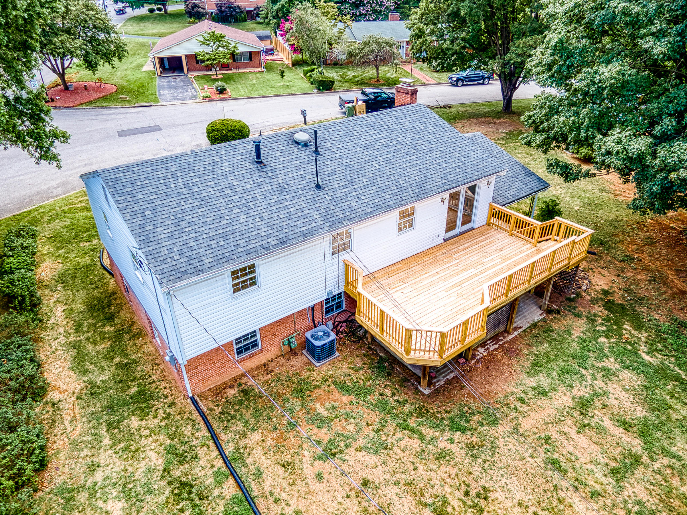 404 Highfield Road Salem, VA 24153 - Photo 11 of 45 404-Highfield-Rd-Salem-11