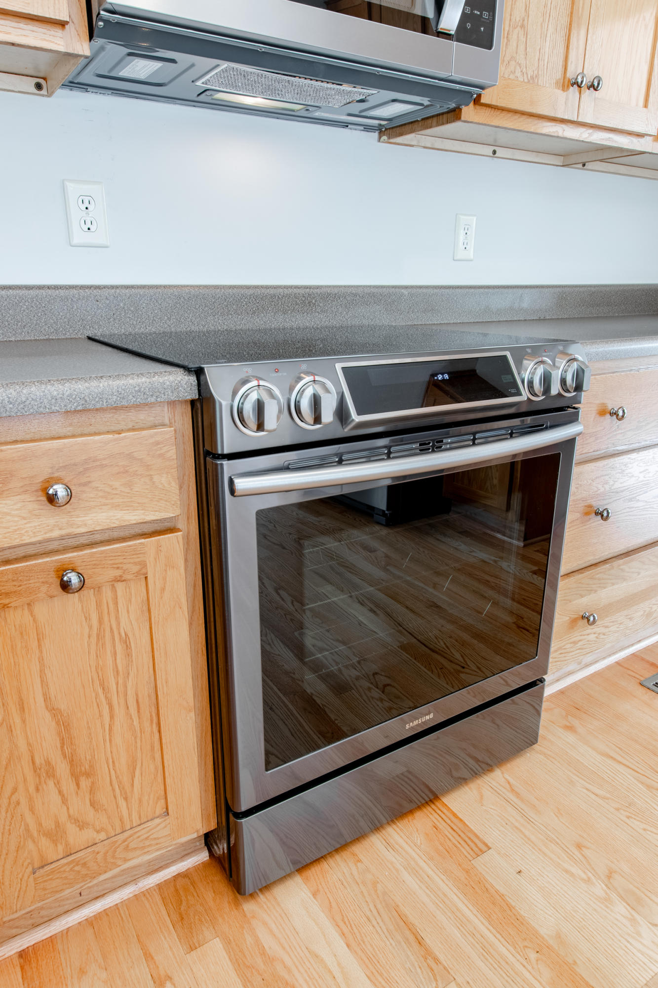 404 Highfield Road Salem, VA 24153 - Photo 26 of 45 404-Highfield-Rd-Salem-32