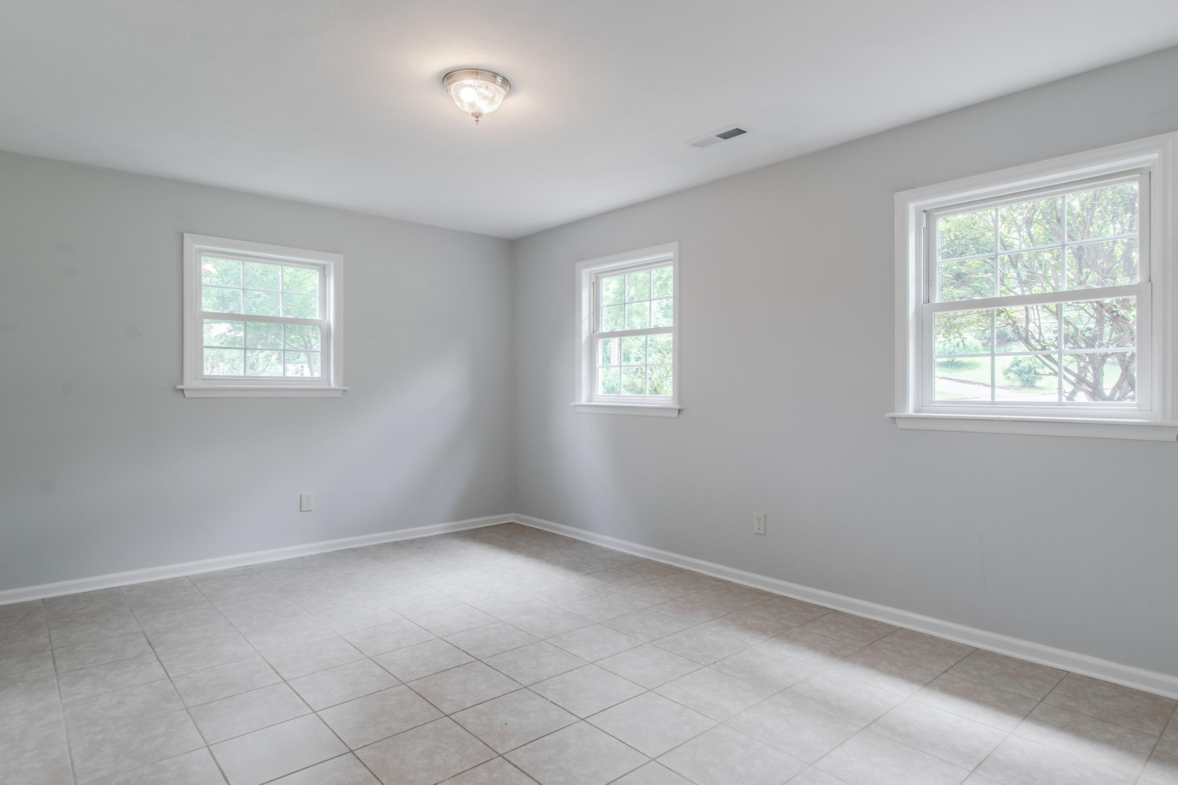 404 Highfield Road Salem, VA 24153 - Photo 41 of 45 404-Highfield-Rd-Salem-47