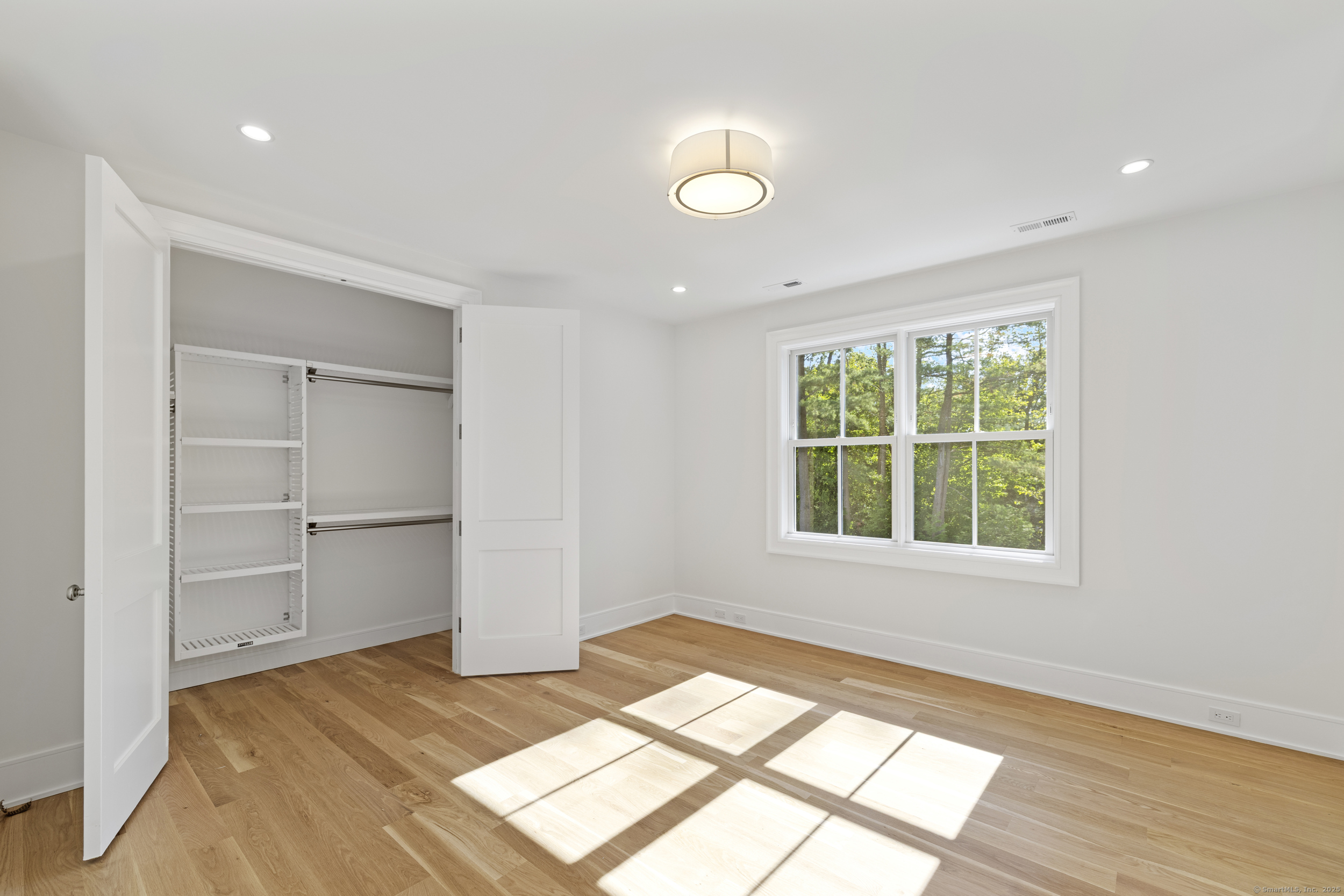 32 Webb Road Westport, CT 06880 - Photo 18 of 40