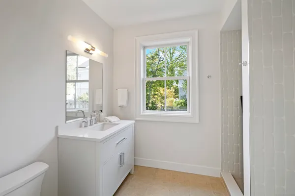$4,400,000 | 32 Webb Road, Westport, CT 06880