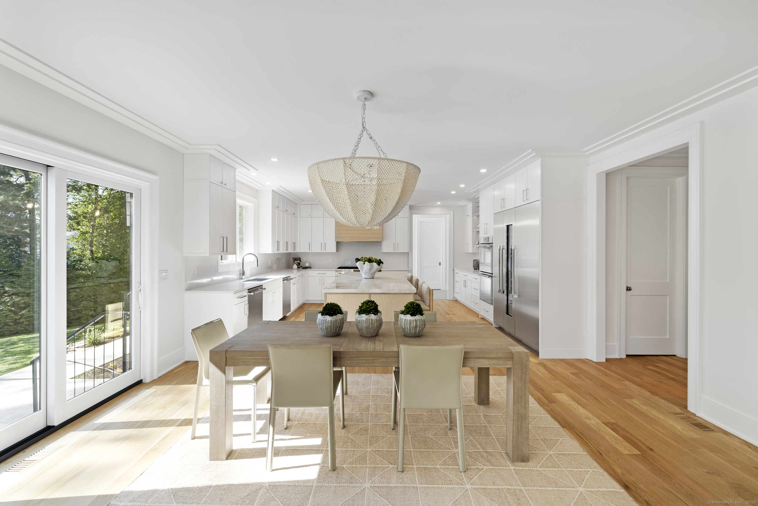 32 Webb Road Westport, CT 06880 - Photo 9 of 40