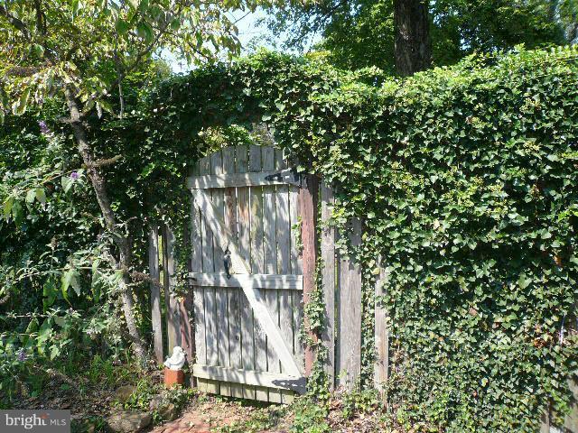 15 Butternut Road Riva, MD 21140 - Photo 4 of 18 View