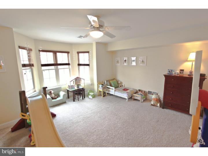 2242 Christian Street Philadelphia, PA 19146 - Photo 14 of 24 Bedroom