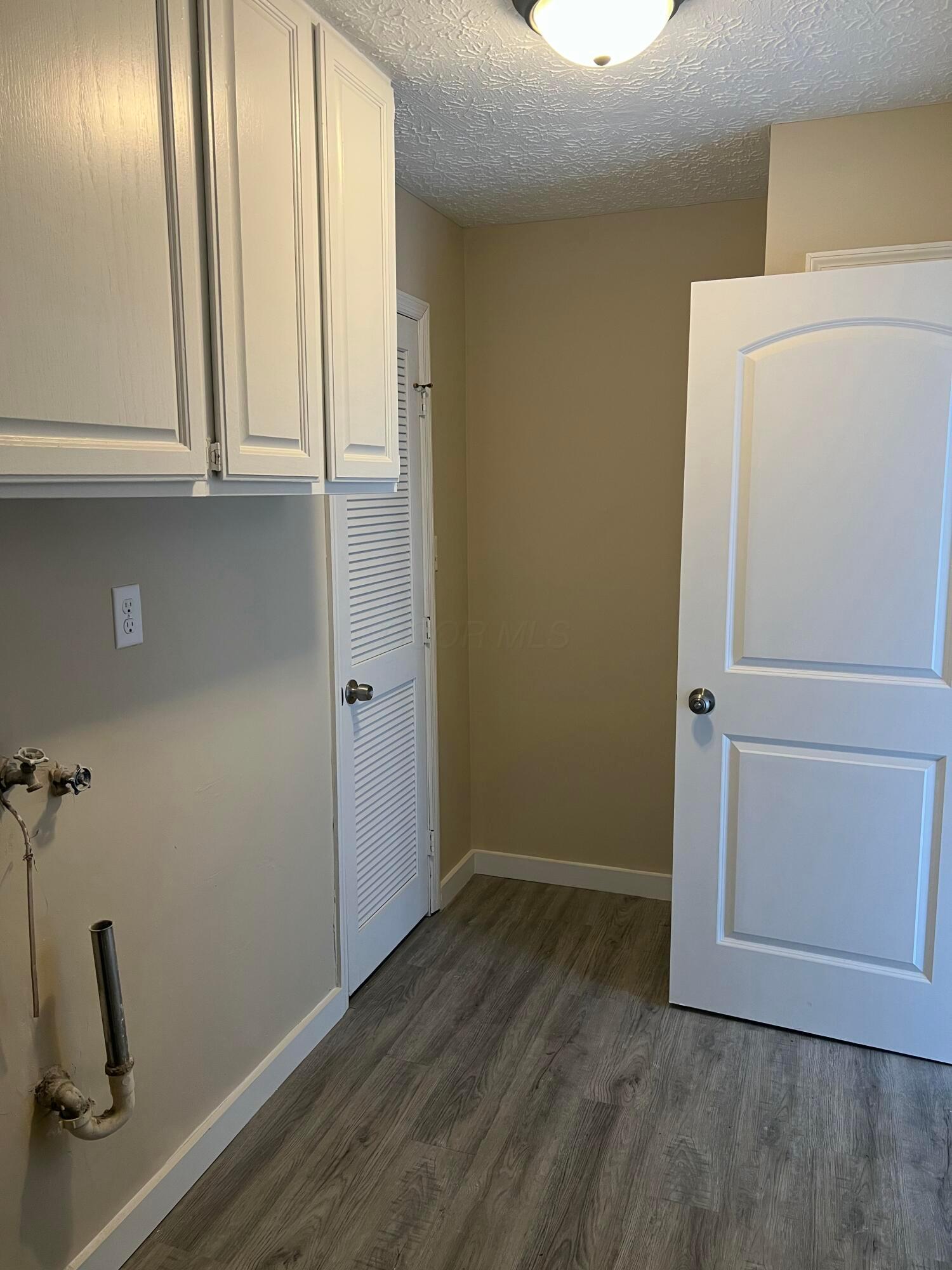 1647 Striebel Road Columbus, OH 43227 - Photo 11 of 18 IMG_9966