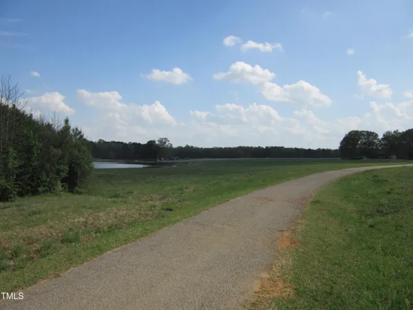 $312,200 | 2 Pine Ridge Road, Zebulon, NC 27597