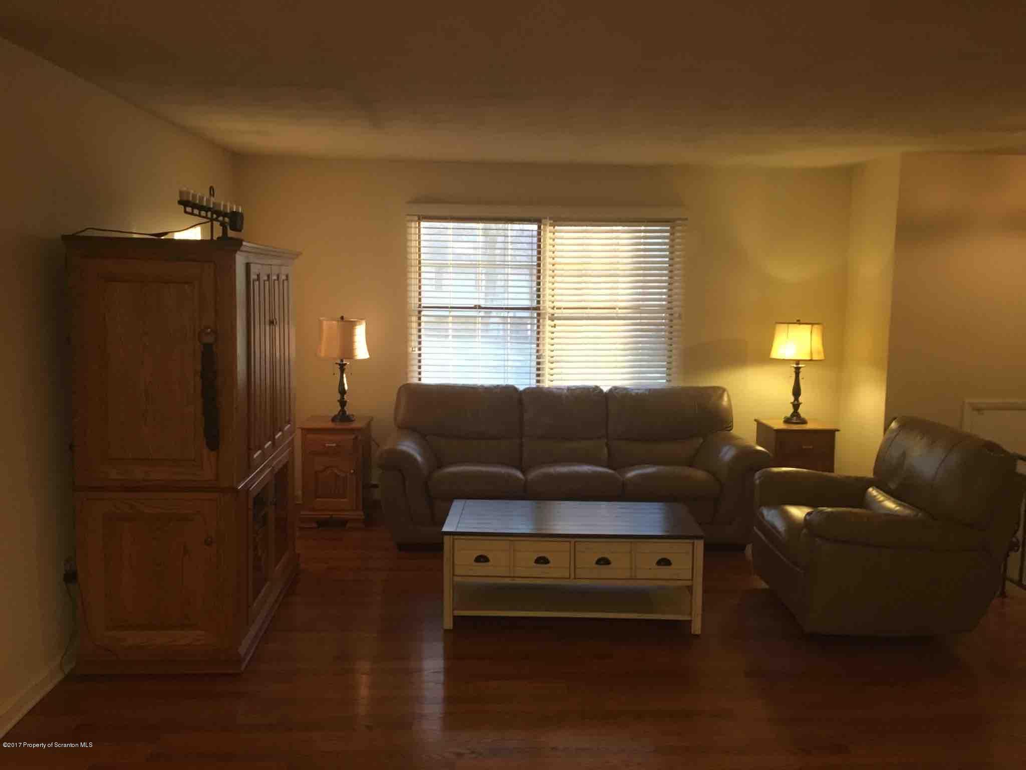104 T Rt 367 Moscow, PA 18444 - Photo 4 of 15 Gallery Image 4
