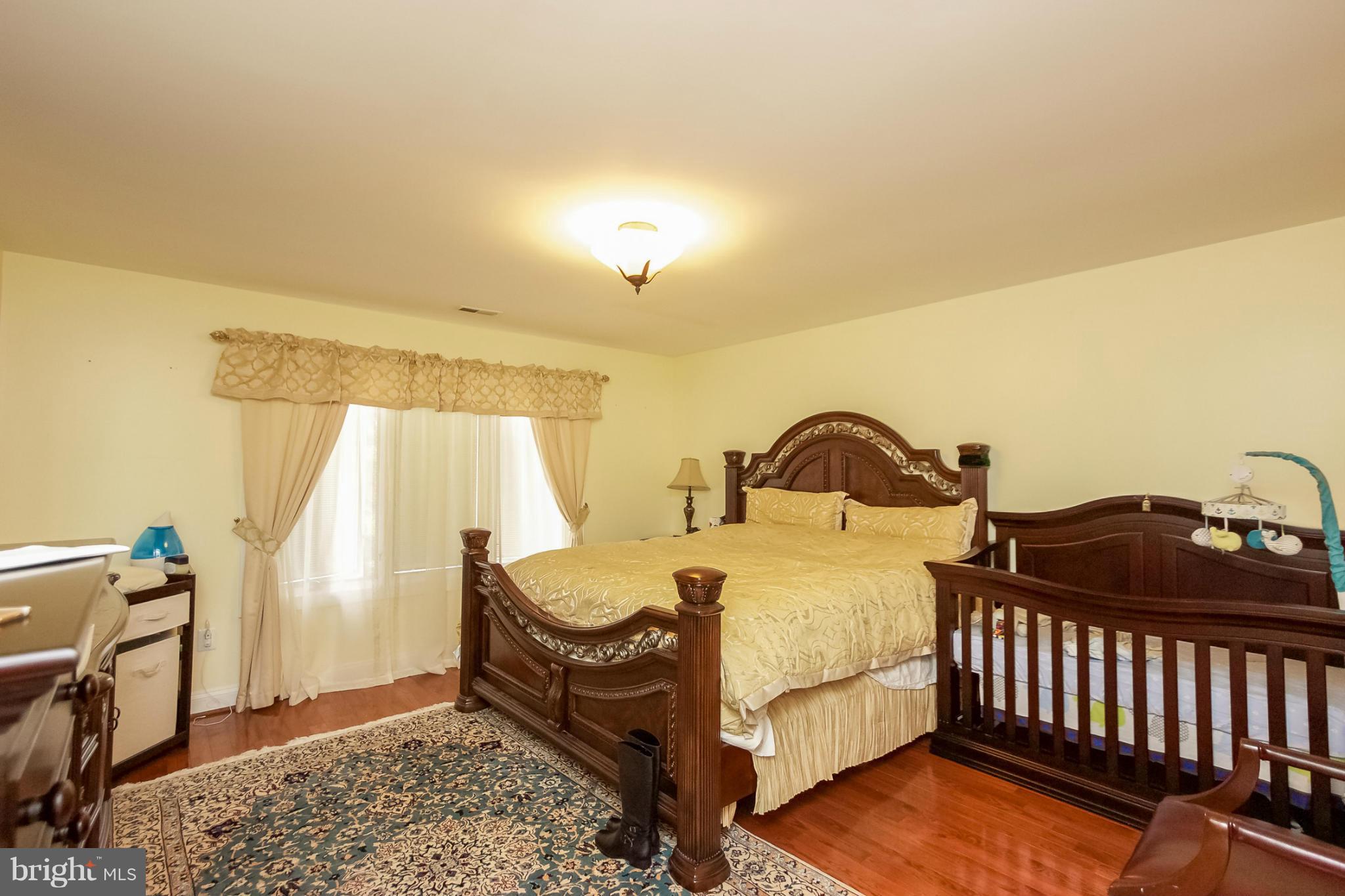 17840 Fraley Farm Road Rockville, MD 20855 - Photo 22 of 30 Bedroom