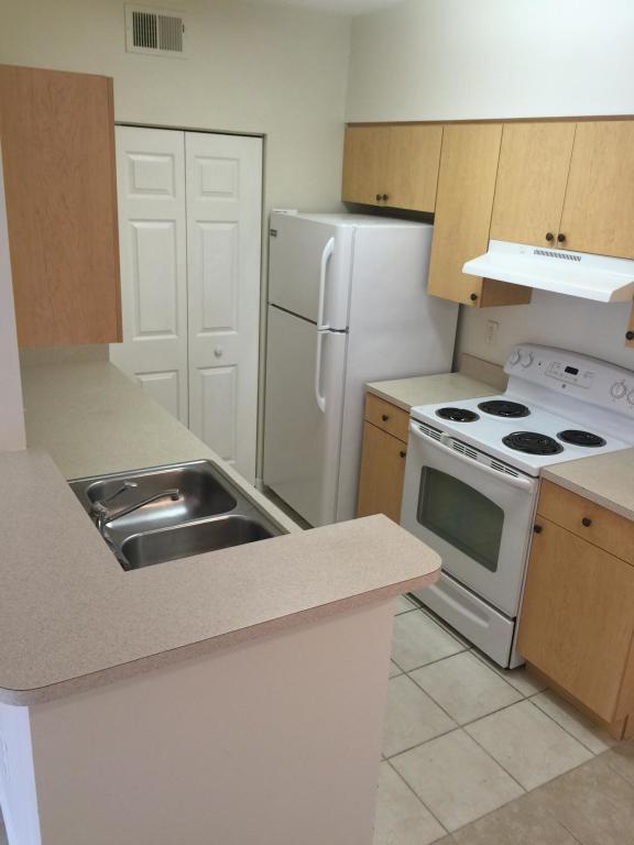10318 Fox Trail Road South, Unit 404 Royal Palm Beach, FL 33411 - Photo 3 of 11 kitchen spa 404