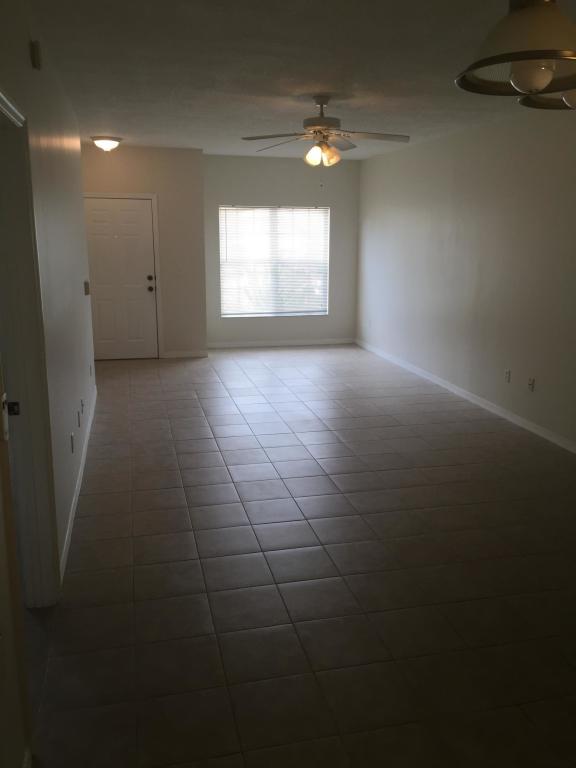 10318 Fox Trail Road South, Unit 404 Royal Palm Beach, FL 33411 - Photo 4 of 11 LR spa 404