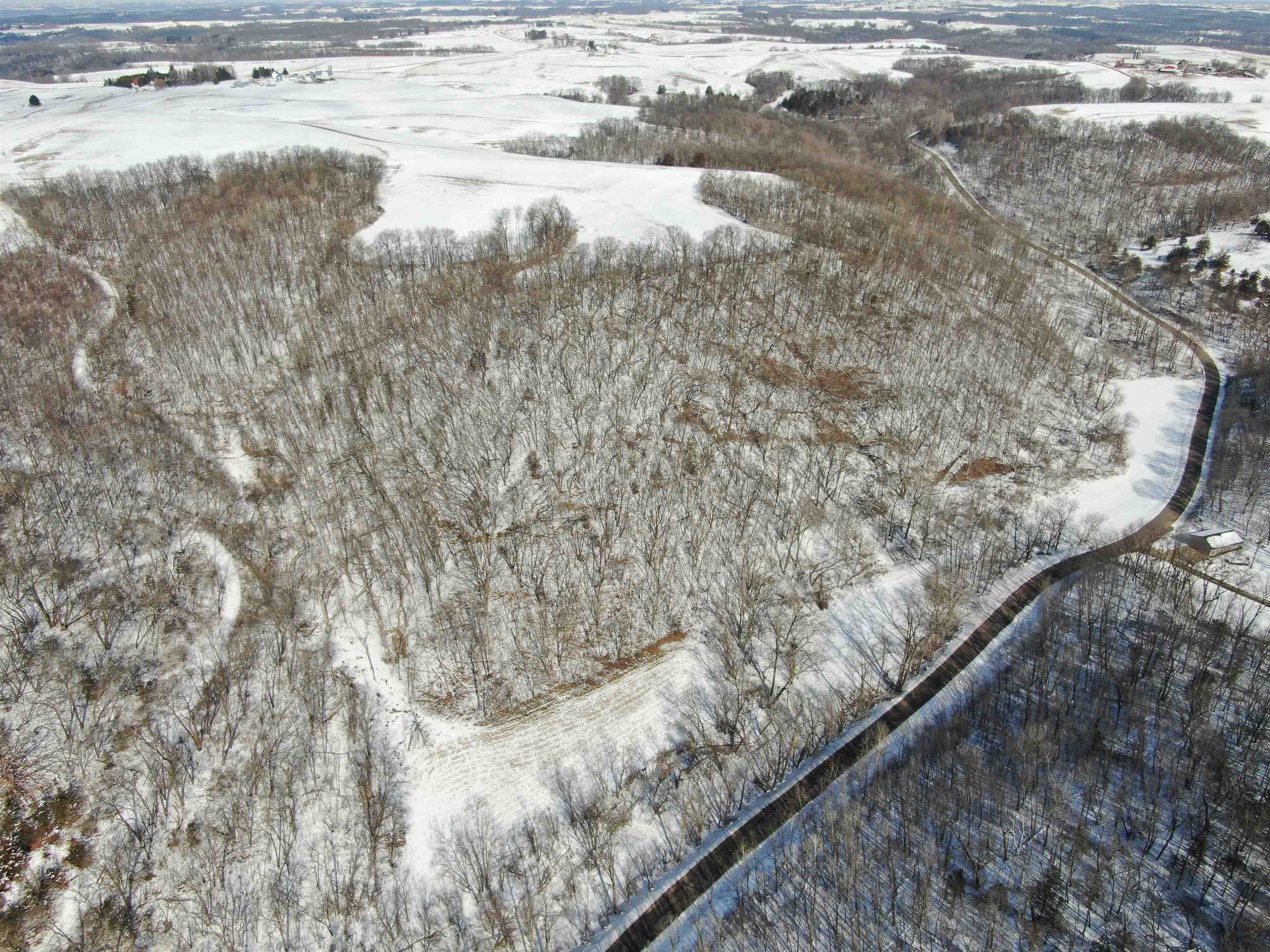 0 Vineyard Road Prairie du Chien, WI 53821 - Photo 2 of 49