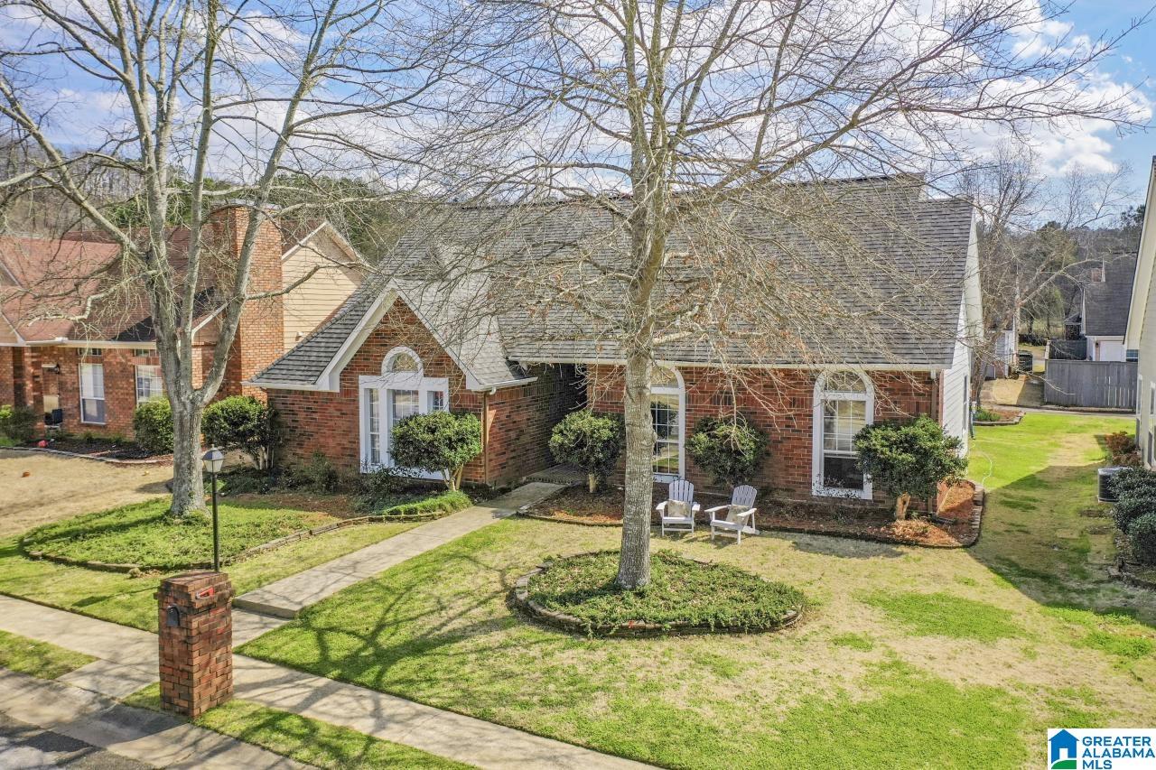 113 Stratshire Lane Pelham, AL 35124 - Photo 2 of 27