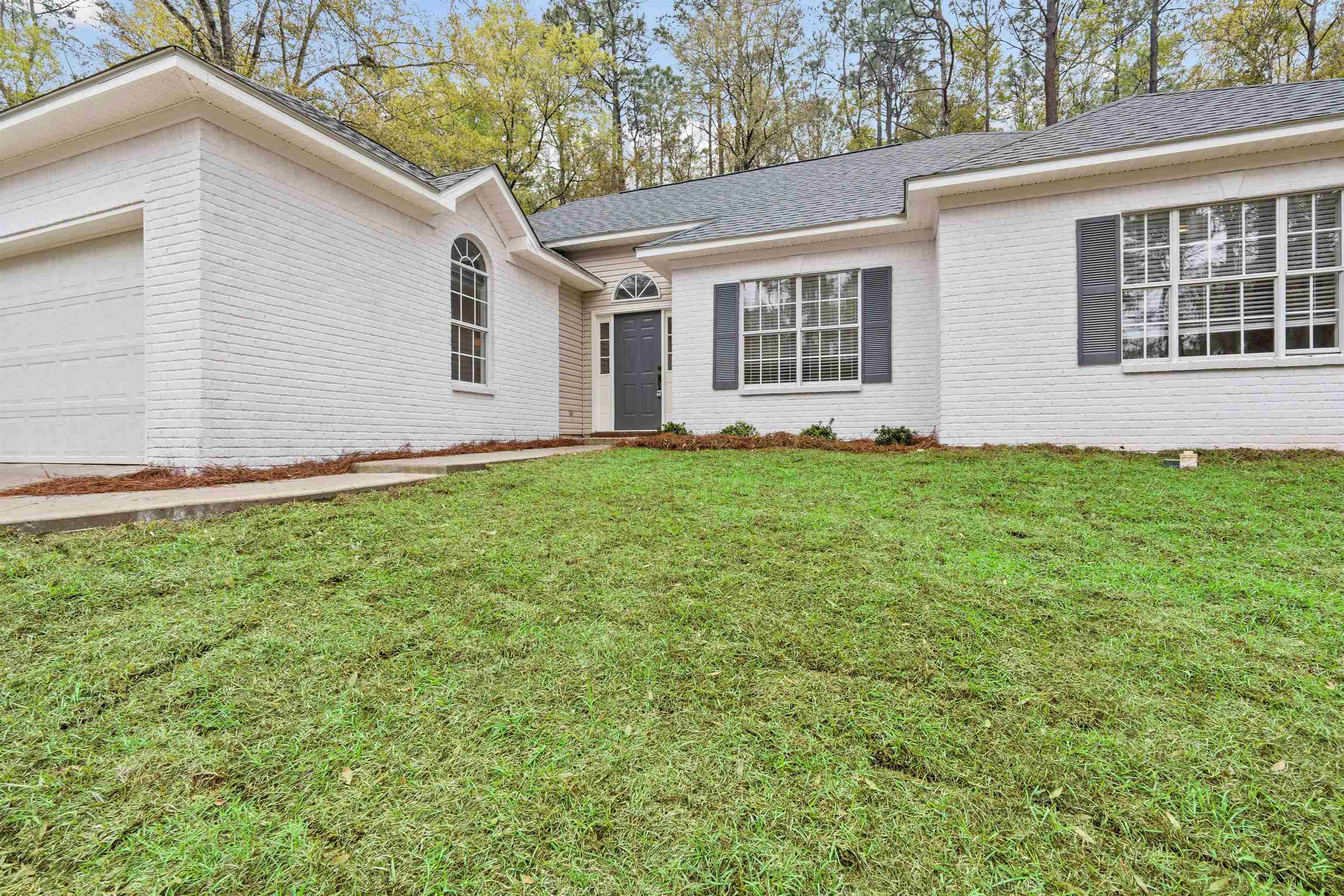 138 Donna Circle Daphne, AL 36526 - Photo 3 of 29