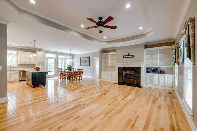 $750,000 | 1109 Montlake Road, Soddy Daisy, TN 37379