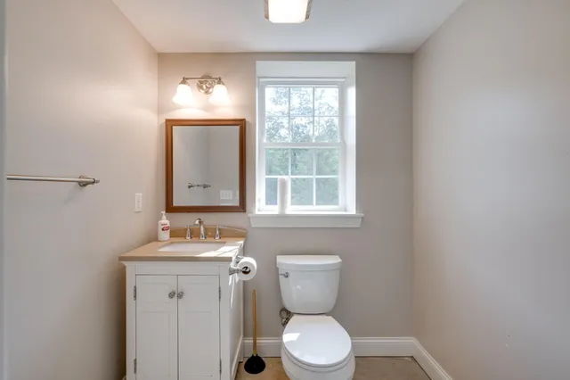 $750,000 | 1109 Montlake Road, Soddy Daisy, TN 37379