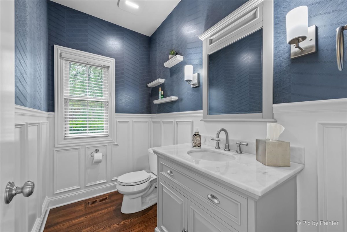 5 Walnut Ridge Court Cary, IL 60013 - Photo 16 of 39 Gallery Image 16