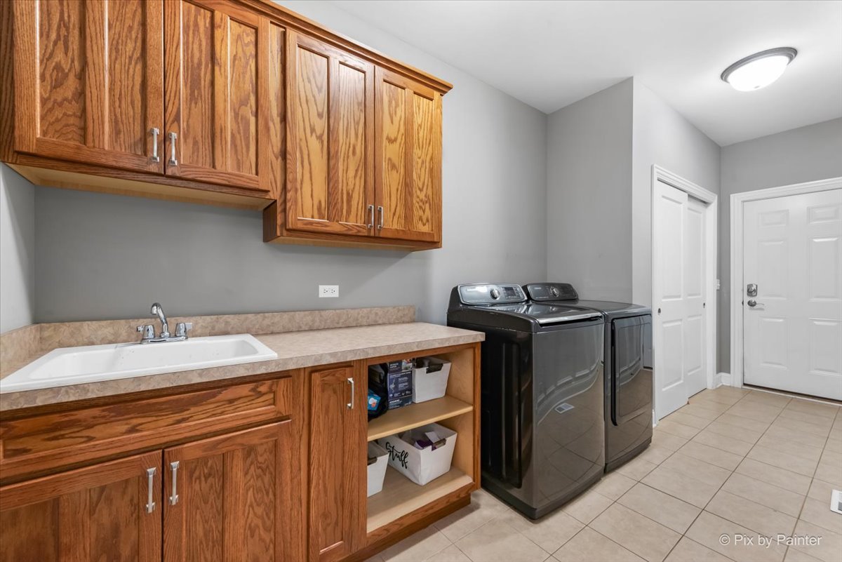 5 Walnut Ridge Court Cary, IL 60013 - Photo 17 of 39 Gallery Image 17