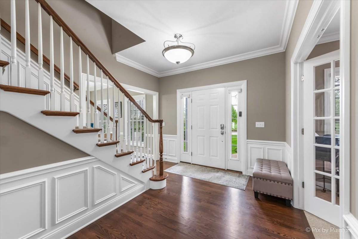 5 Walnut Ridge Court Cary, IL 60013 - Photo 5 of 39 Gallery Image 5