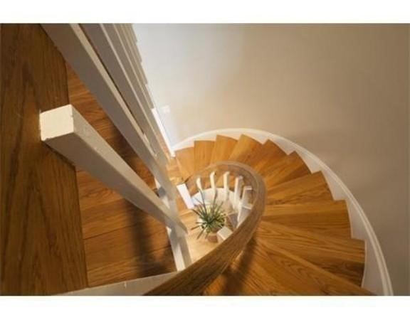 11 Oak Street, Unit 2 Wellesley, MA 02482 - Photo 7 of 10