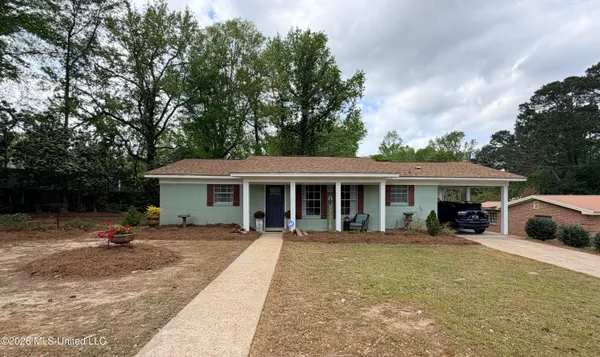 $169,000 | 502 Kennedy Drive Northwest, Magee, MS 39111