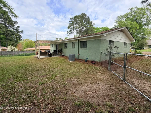 $169,000 | 502 Kennedy Drive Northwest, Magee, MS 39111
