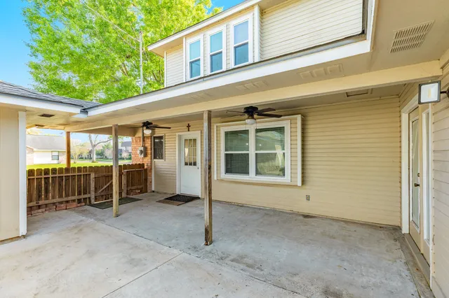 $365,000 | 52 South Bachelor Button Street, Lake Jackson, TX 77566