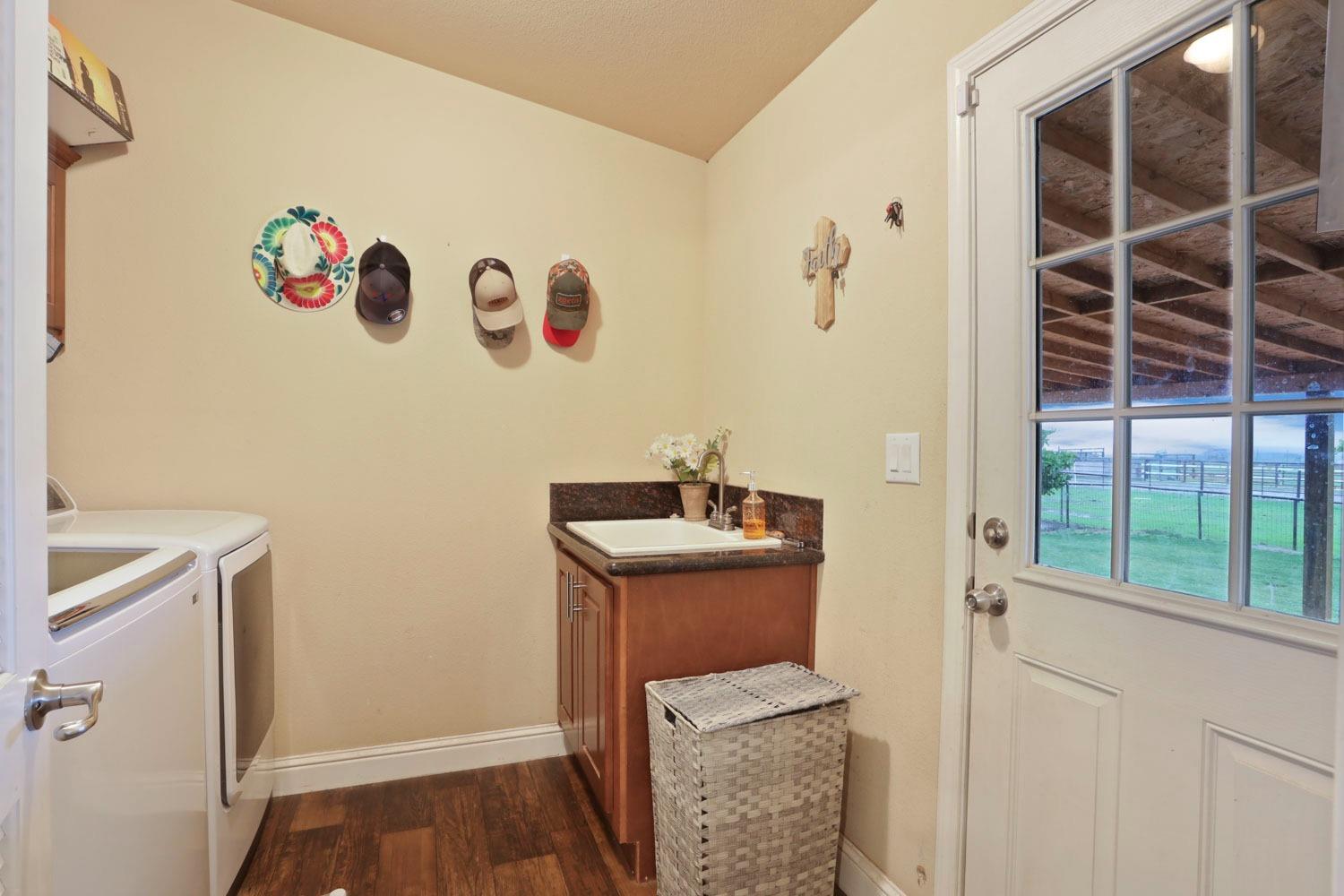18370 Atkins Road Lodi, CA 95240 - Photo 28 of 59