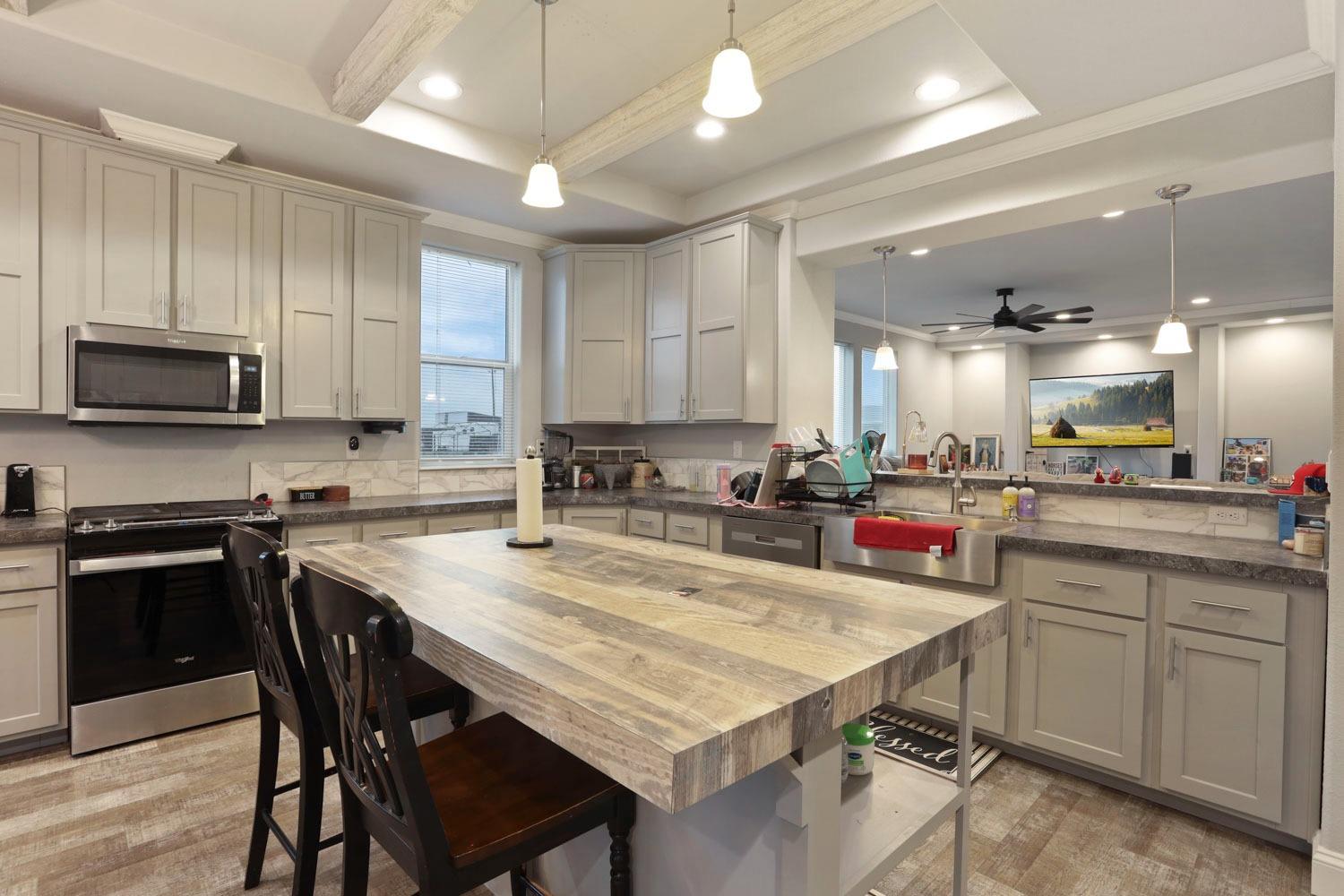 18370 Atkins Road Lodi, CA 95240 - Photo 51 of 89 Interior of second home offered seperately at additional price.