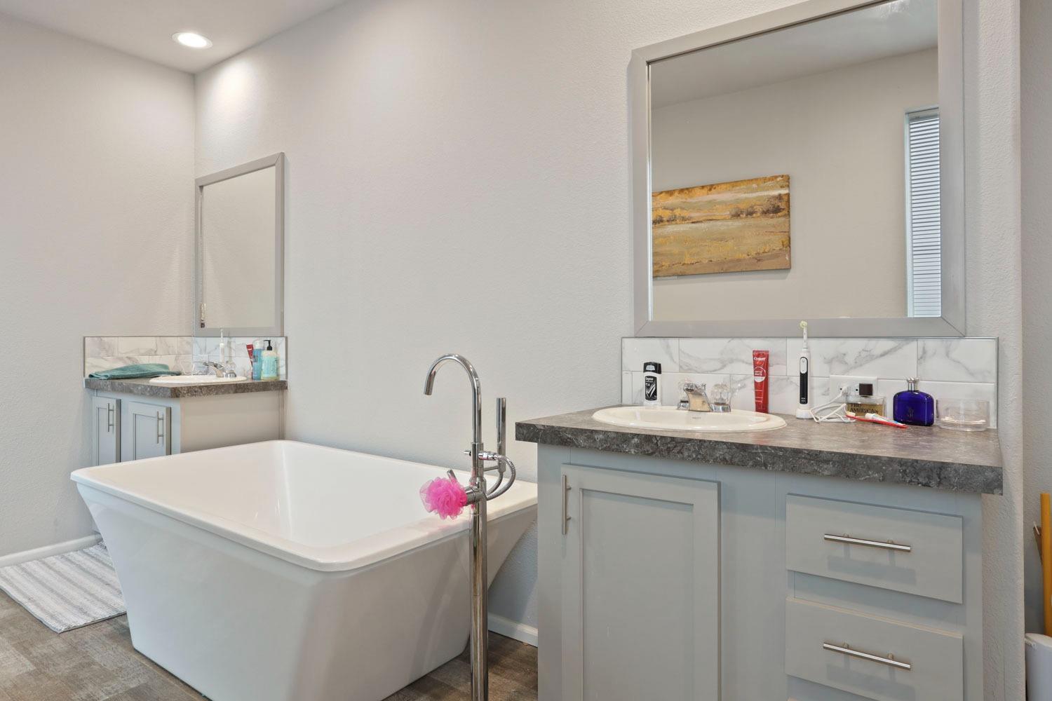 18370 Atkins Road Lodi, CA 95240 - Photo 65 of 89 Interior of second home offered seperately at additional price.