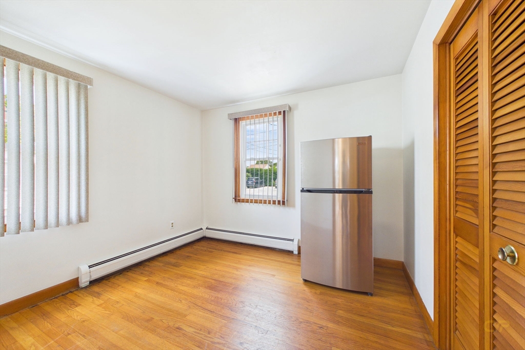 261 Ames Street Fall River, MA 02721 - Photo 15 of 32 Gallery Image 15
