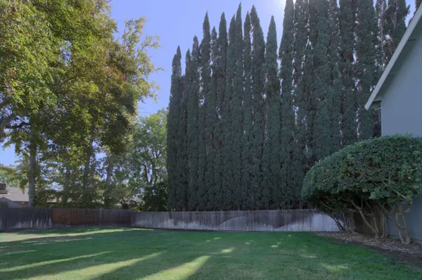 $388,000 | 637 Knollwood Drive, Woodland, CA 95695