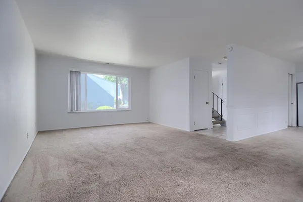 $388,000 | 637 Knollwood Drive, Woodland, CA 95695