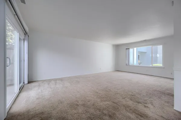 $388,000 | 637 Knollwood Drive, Woodland, CA 95695