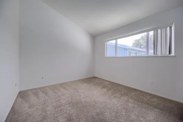 $388,000 | 637 Knollwood Drive, Woodland, CA 95695