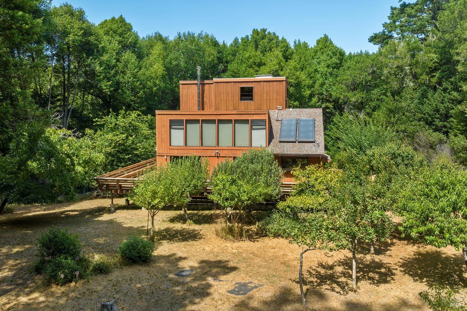 130 Laurel Street Inverness, CA 94956 - Photo 2 of 82 Gallery Image 2