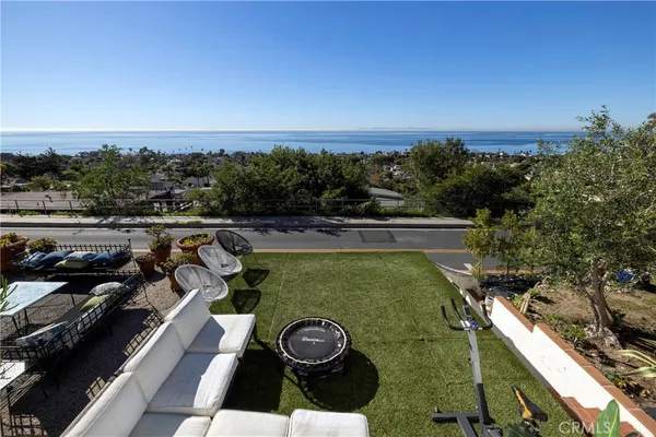 $13,500 | 1082 Temple Hills Drive, Laguna Beach, CA 92651