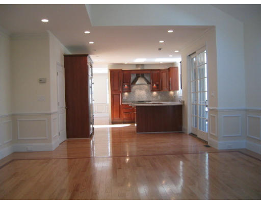 136 Harwich Road Newton, MA 02467 - Photo 8 of 11
