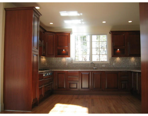136 Harwich Road Newton, MA 02467 - Photo 9 of 11