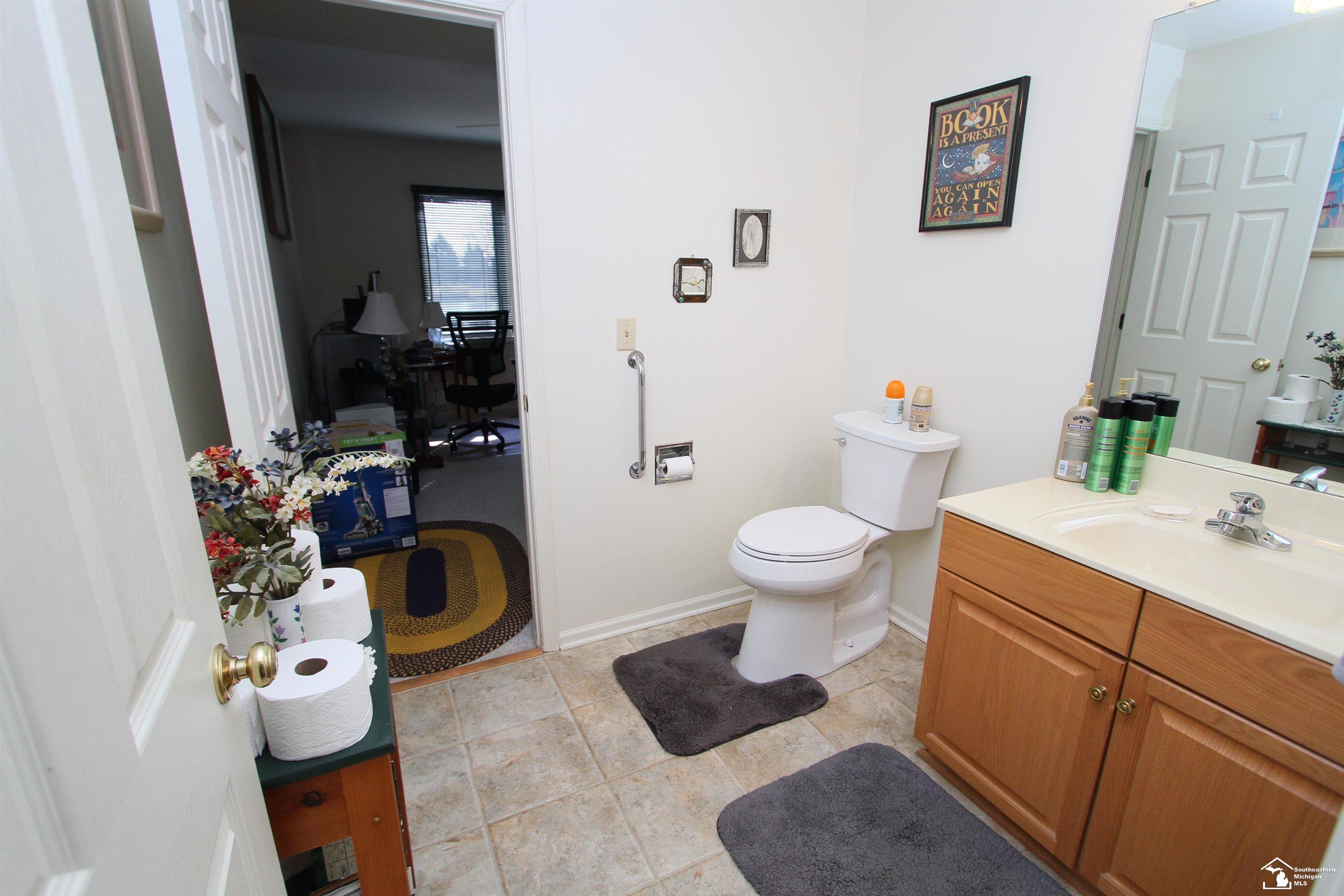 5840 East Dunbar Road, Unit 17 Monroe, MI 48161 - Photo 35 of 39 50134408-bcf159e9-7879-4777-b8df-0d2668b10747.JPG