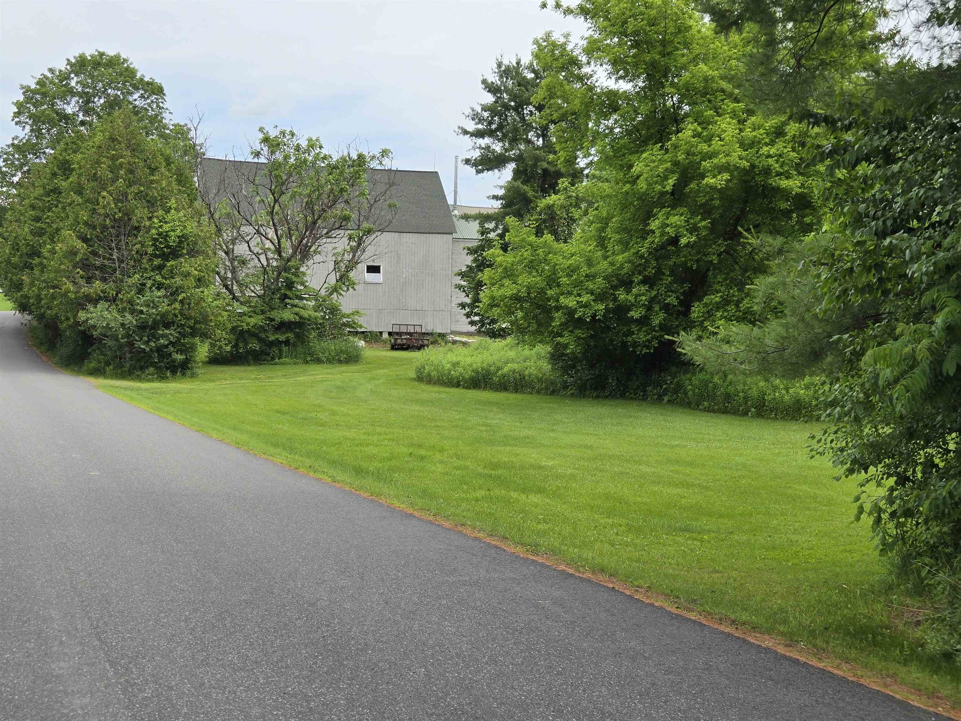144 West Cobble Hill Road Barre Town, VT 05641 - Photo 13 of 60