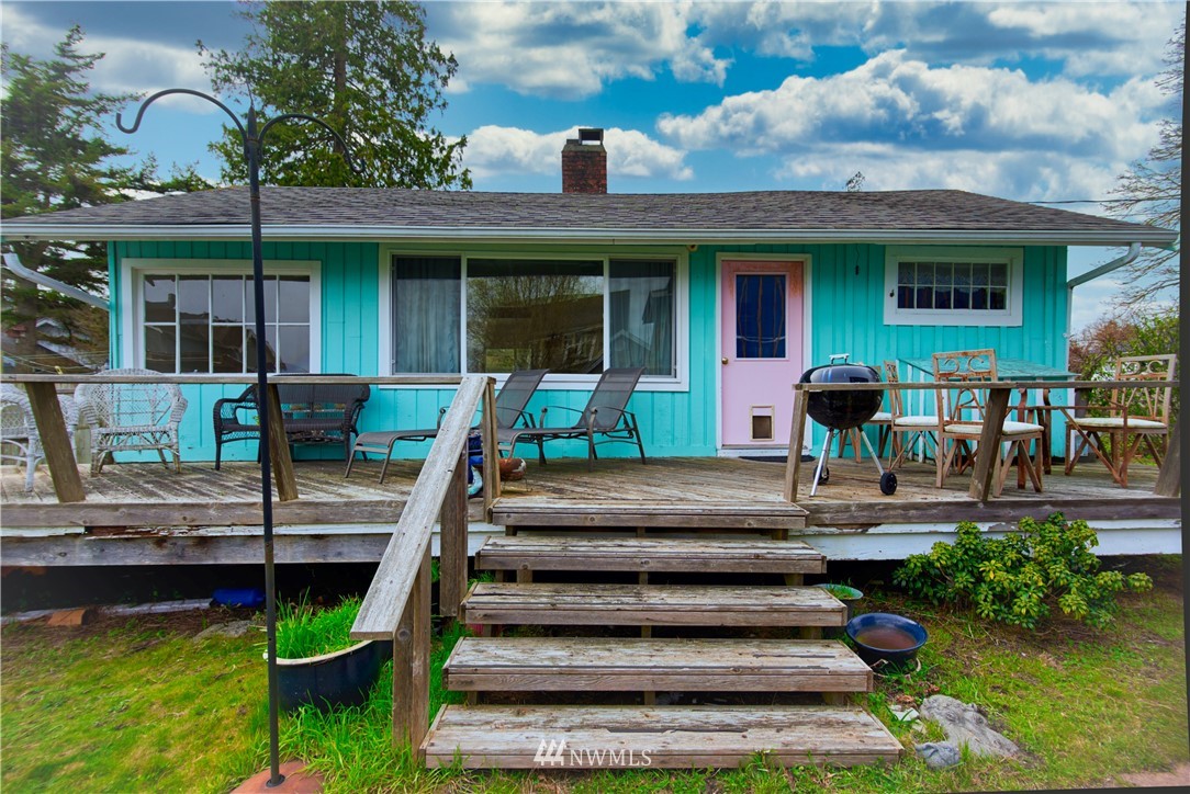 2157 Birch Street Point Roberts, WA 98281 - Photo 15 of 18 Gallery Image 15