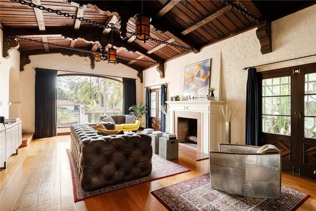 $2,999,999 | 7 South 37th Place, Long Beach, CA 90803