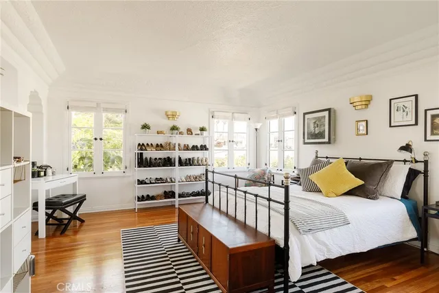 $2,999,999 | 7 South 37th Place, Long Beach, CA 90803