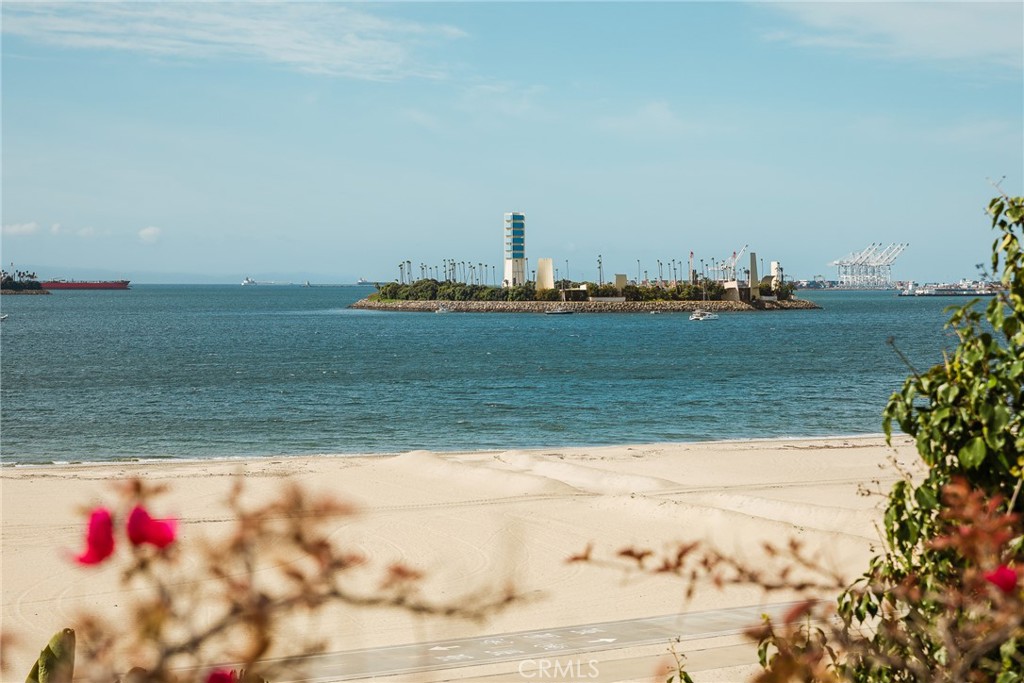 7 South 37th Place Long Beach, CA 90803 - Photo 44 of 52 a view of ocean view
